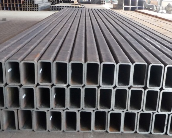 Q345B無(wú)縫方管6.jpg Q345B無(wú)縫方管6.jpg